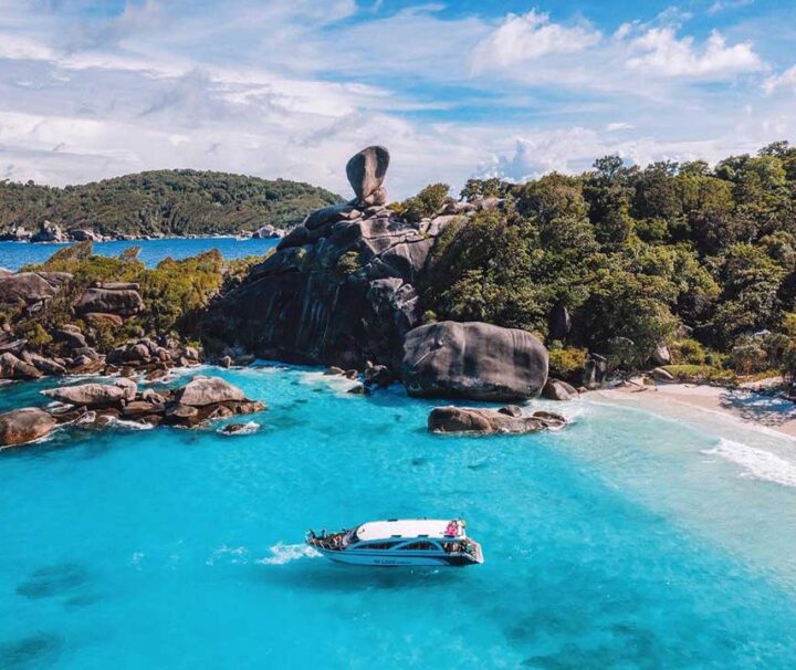 ภูเก็ต-เขาหลัก-ทัวร์วันเดย์-หมู่เกาะสิมิลัน-2566-เรือสปีดโบ๊ท-love-andaman