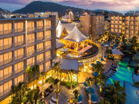 phuket-5-star-accommodation-grand-mercure-patong-otop-shopping-mall-8