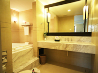 โรงแรม-ที่พัก-สไตล์-ชิโนโปตุกีส-ป่าตอง-ภูเก็ต-ห้อง-แฟมมิรี่