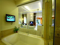 honeymoon-suite-the-small-hotel-krabi-ao-nang-2