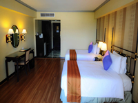 patong-resort-hotel-deluxe-room