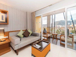 Phuket-Accommodation-Ashlee-Hub-Patong-Beach-Deluxe-7