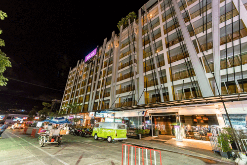 Phuket-Accommodation-Ashlee-Hub-Patong-Beach-O-Top-Shopping