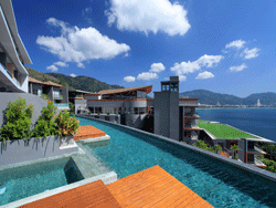 Phuket-Accommodation-Five-Star-Kalima-Resort-Kalim-Beach-Deluxe-Pool-Access-3