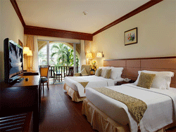 Phuket-Accommodation-Patong-Beach-Front-Graceland-Resort-Deluxe-Graceland-Wing