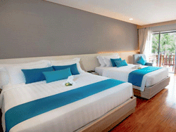 Phuket-Accommodation-Patong-Beach-Front-Graceland-Resort-New-Deluxe-Pool-View-Graceland-Wing