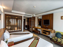 Phuket-Accommodation-Patong-Beach-Thanthip-Resort-Three-Star-Deluxe-2