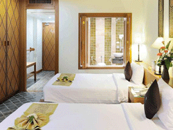 Phuket-Accommodation-The-Royal-Paradise-Patong-Hotel-Royal-Wing-3