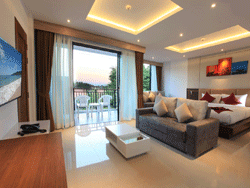 Phuket-New-Accommodation-Paripas-Patong-Resort-Family-3