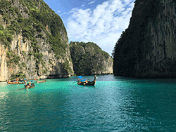 วันเดย์-ชม-พระอาทิตย์-ขึ้น-รุ่งอรุณ-เกาะพีพี-อ่าวมาหยา-เกาะไม้ไผ่-ภูเก็ต-เรือเร็ว-9