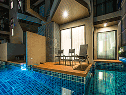 Phuket-accommodation-four-star-the-charm-resort-patong-junior-suite-pool-access-2