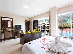 phuket-accommodation-four-star-andakira-hotel-patong-14