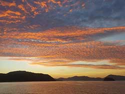 ทัวร์ภูเก็ต-ดินเนอร์ล่องเรือสำราญ-ชมพระอาทิตย์ตก-โดยเรือมังกร-2