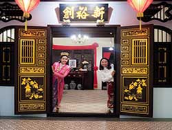 พิพิธภัณฑ์-เพอรานากัน-ของฝาก-ของชำร่วย-ร้านอาหาร-เมืองภูเก็ต-9