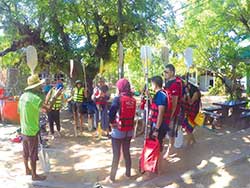 ทัวร์เต็มวัน-พายเรือคายัค-ณ-อ่าวท่าเลน-เล่นน้ำ-อาหาร-เที่ยวกระบี่-12