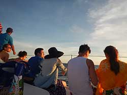 ทัวร์ครึ่งวันบ่าย-เกาะไม้ท่อน-ล่องเรือชมพระอาทิตย์ตก-เรือคาตามารัน-เที่ยวภูเก็ต-4