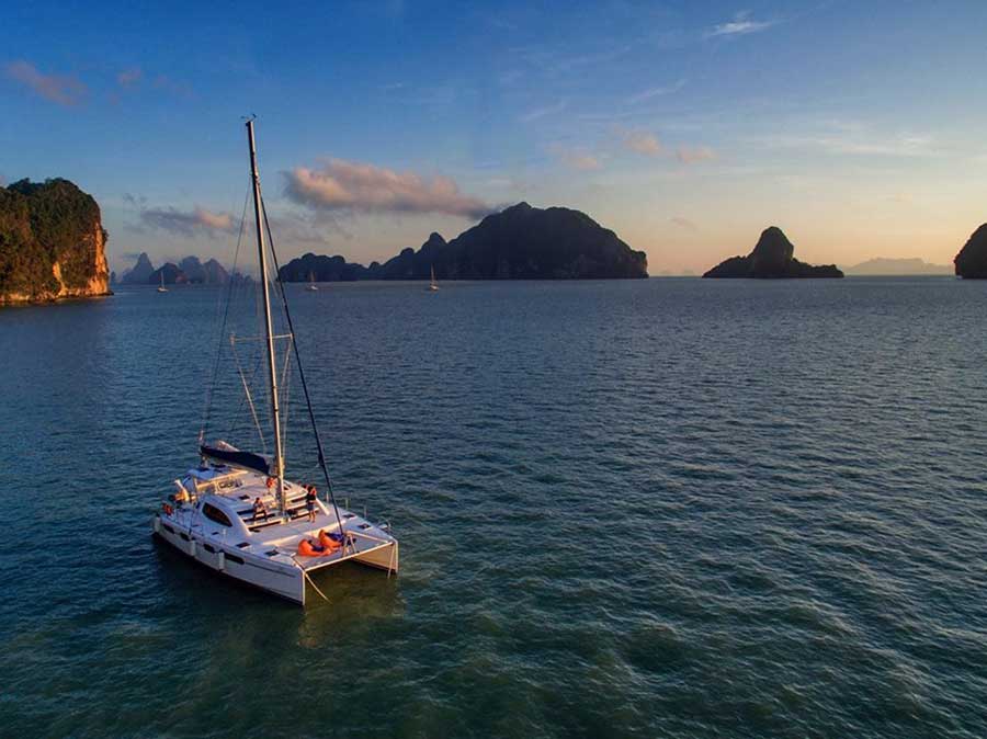 ทัวร์ครึ่งวันบ่าย-เกาะไม้ท่อน-ล่องเรือชมพระอาทิตย์ตก-เรือคาตามารัน-เที่ยวภูเก็ต