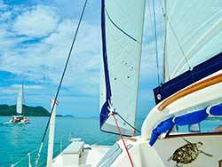 บริการเช่า-เหมาลำเรือคาตามารัน-เที่ยวภูเก็ต-กระบี่-พังงา-ราคาถูก-5