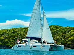 บริการเช่า-เหมาลำเรือคาตามารัน-เที่ยวภูเก็ต-กระบี่-พังงา-ราคาถูก-7