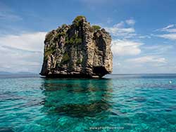 กระบี่-ทัวร์วันเดย์-เกาะรอก-เกาะห้า-เรือคาตามารัน