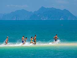 ภูเก็ต-ทัวร์วันเดย์-เกาะห้อง-กระบี่-เกาะยาวน้อย-เรือคาตามารัน-12