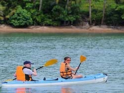 ภูเก็ต-ทัวร์วันเดย์-เกาะห้อง-กระบี่-เกาะยาวน้อย-เรือคาตามารัน-9