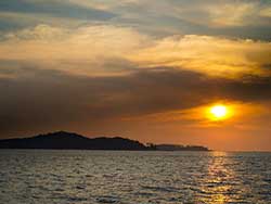 ภูเก็ตทัวร์ครึ่งวันบ่าย-เกาะราชาใหญ่-ชมพระอาทิตย์ตก-เรือเร็ว-16