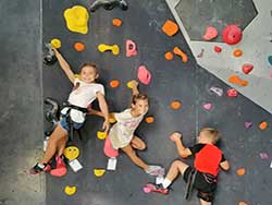 ปีนผาจำลอง-ภูเก็ต-Rebel-Rock-Climbing-Phuket-7