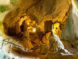 วัดถ้ำลิง-วัดสุวรรณคูหา-พังงา-2