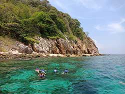 ทัวร์ดำน้ำตื้น-เกาะโหลน-ภูเก็ต-เที่ยว-5-เกาะพีพี