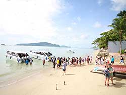 ภูเก็ต-ทัวร์วันเดย์-เรือเร็ว-ท่าเรืออ่าวฉลอง-เกาะพีพี-2