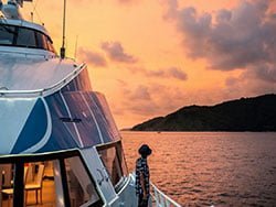 ล่องเรือ-ชมพระอาทิตย์ตก-ดินเนอร์-ภูเก็ต