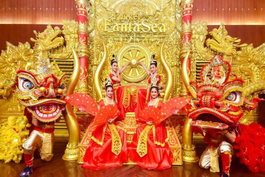 บัตรเข้าชมภูเก็ตแฟนตาซี โชว์ ดินเนอร์ ราคาคนไทย