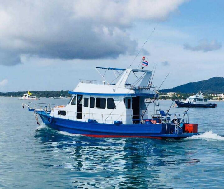เหมาลำ-เรือตกปลา-เกาะราชาใหญ่-เกาะราชาน้อย-ภูเก็ต