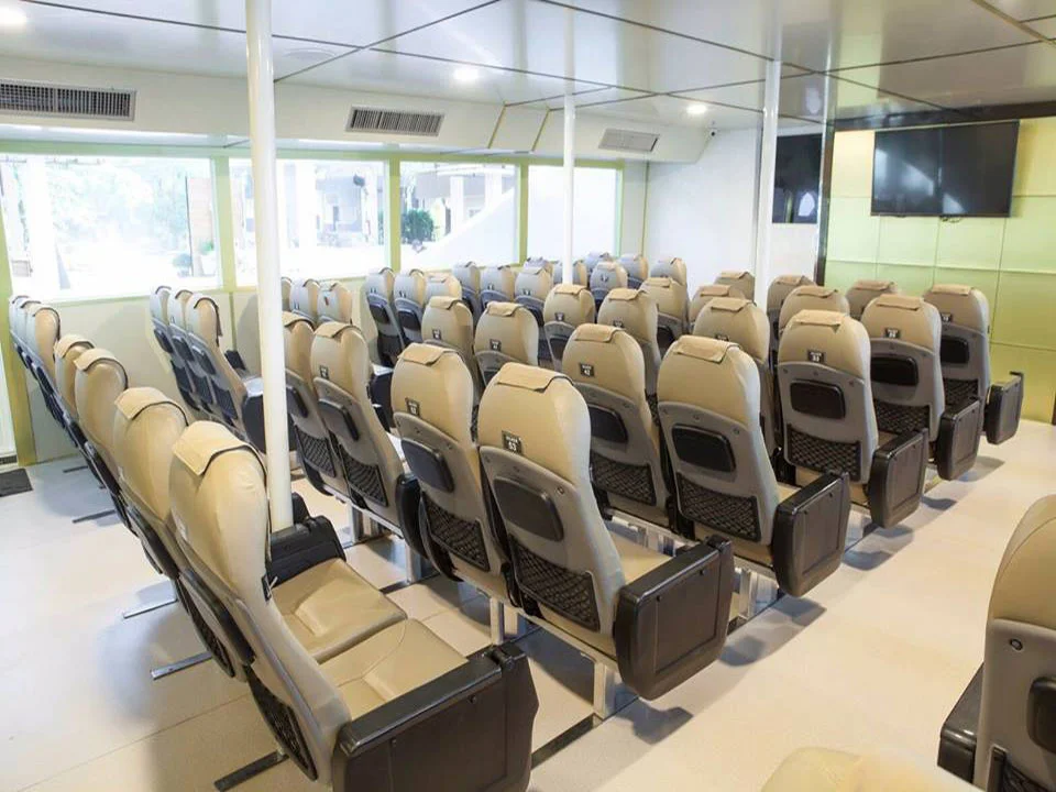 เรือเฟอร์รี่-โดยสาร-พรี่เมี่ยม-luxury-ภูเก็ต-กระบี่-ที่นั่ง-silver-seat