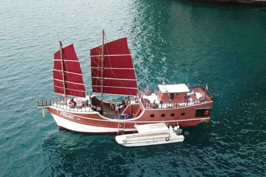 ทัวร์ล่องเรือสำเภา ซันเซ็ท ดินเนอร์ 4 เกาะ ทะเลกระบี่