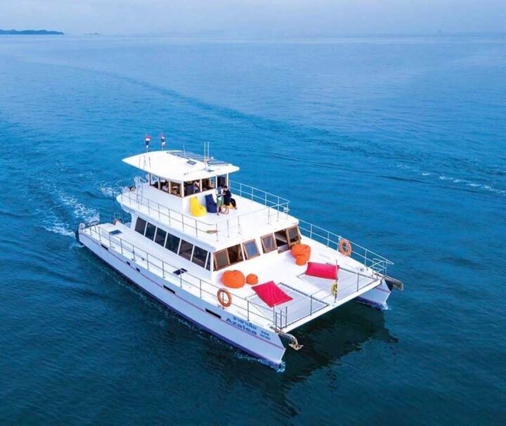 เกาะเฮ-ครึ่งวันบ่าย-ซันเซ็ท-เรือยอร์ช-คาตามารัน-ภูเก็ต-2