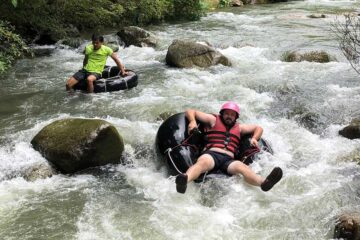 ภูเก็ต-พังงา-เขาหลัก-กะปง-ทัวร์ล่องแก่งห่วงยางเล่นน้ำ-Tubing-2