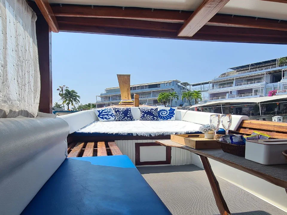 ภูเก็ต-เหมาลำ-เรือหัวโทง-เรือไม้หรู-เรือหางยาวมีพร็อพ-Luxury-Boat-25