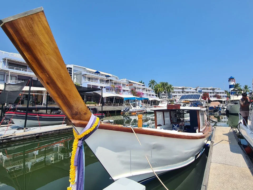 ภูเก็ต-เหมาลำ-เรือหัวโทง-เรือไม้หรู-เรือหางยาวมีพร็อพ-Luxury-Boat-26