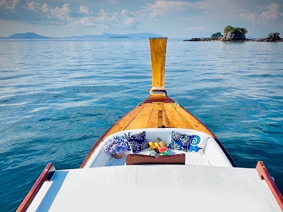 ภูเก็ต-เหมาลำ-เรือหัวโทง-เรือไม้หรู-เรือหางยาวมีพร็อพ-Luxury-Boat-6