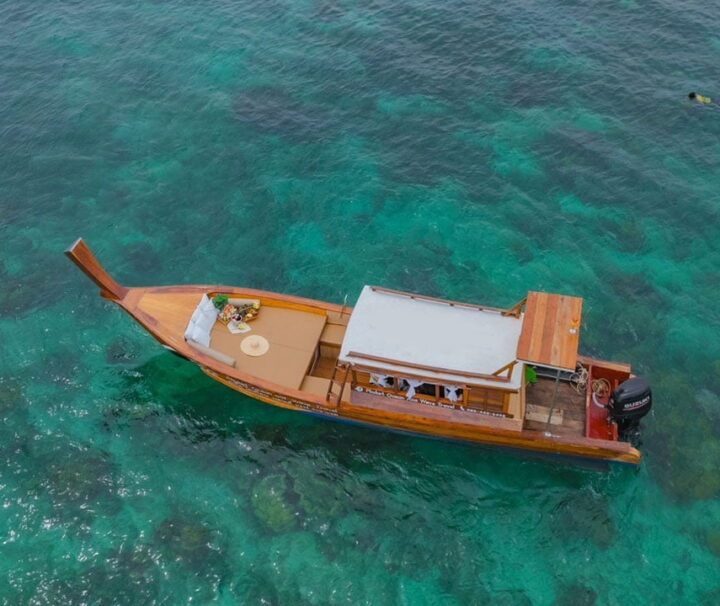 เช่าเหมาลำ-เรือหัวโทง-เรือไม้สุดหรู-เรือหางยาว-Luxury-Boat-ภูเก็ต-12