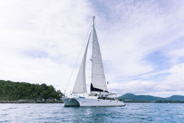 เรือยอร์ช-เรือใบคาตามารัน-เช่าเหมาลำ-แบบส่วนตัว-กระบี่-9