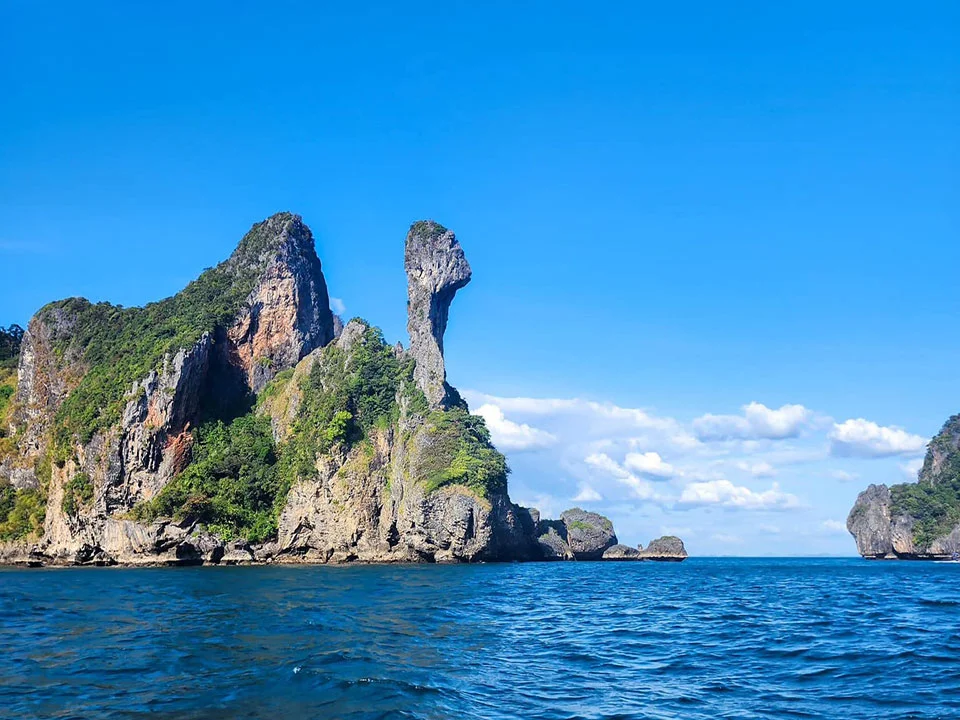 กระบี่-Early-Bird-ทัวร์รุ่งเช้า-เกาะพีพี-เกาะไผ่-4-เกาะ-เรือสปีดโบ๊ท-12