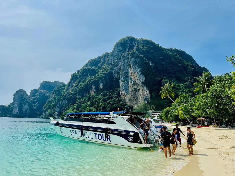 กระบี่-Early-Bird-ทัวร์รุ่งเช้า-เกาะพีพี-เกาะไผ่-4-เกาะ-เรือสปีดโบ๊ท-6