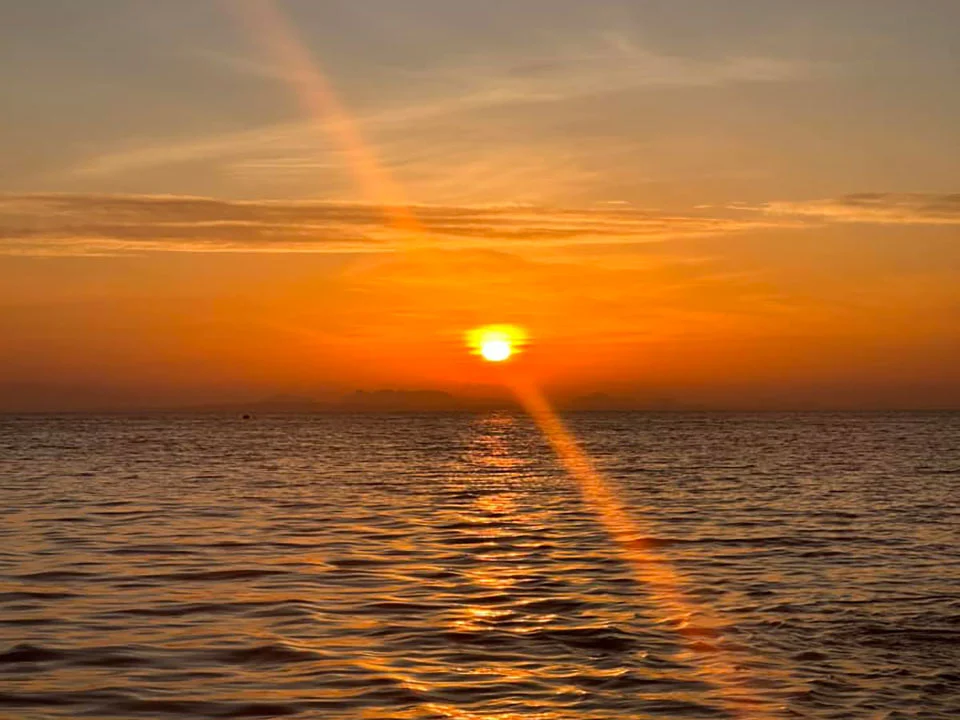กระบี่-Early-Bird-ทัวร์รุ่งเช้า-เกาะพีพี-เกาะไผ่-4-เกาะ-เรือสปีดโบ๊ท-9
