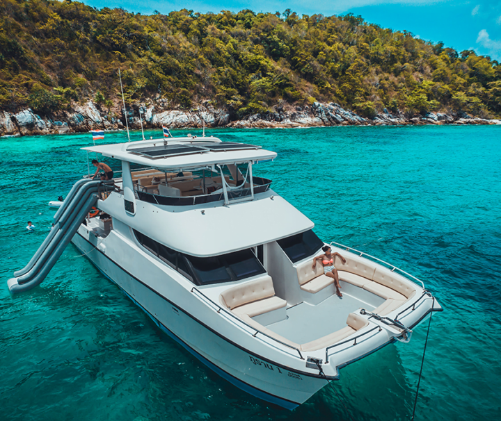 ทัวร์เกาะพีพี-มาหยา-เกาะไม้ท่อน-ซันเซ็ท-Power-Catamaran