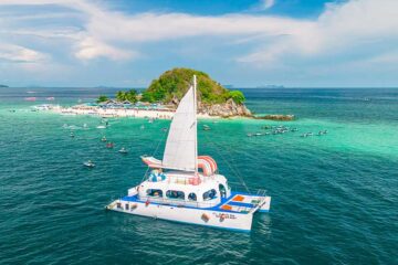 ทัวร์รอบเช้า-เกาะไม้ท่อน-เกาะไข่-ภูเก็ต-เรือ-Power-Catamaran-3