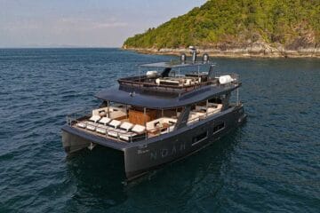 ภูเก็ต-ทัวร์เกาะพีพี-เกาะไม้ท่อน-ซันเซ็ท-luxury-yacht-catamaran-2