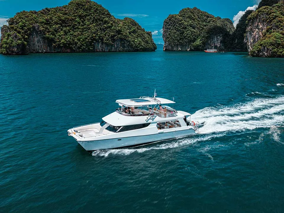 ภูเก็ต-ทัวร์อ่าวพังงา-พายแคนู-ซันเซ็ท-เกาะไม้ท่อน-Yacht-Catamaran-7